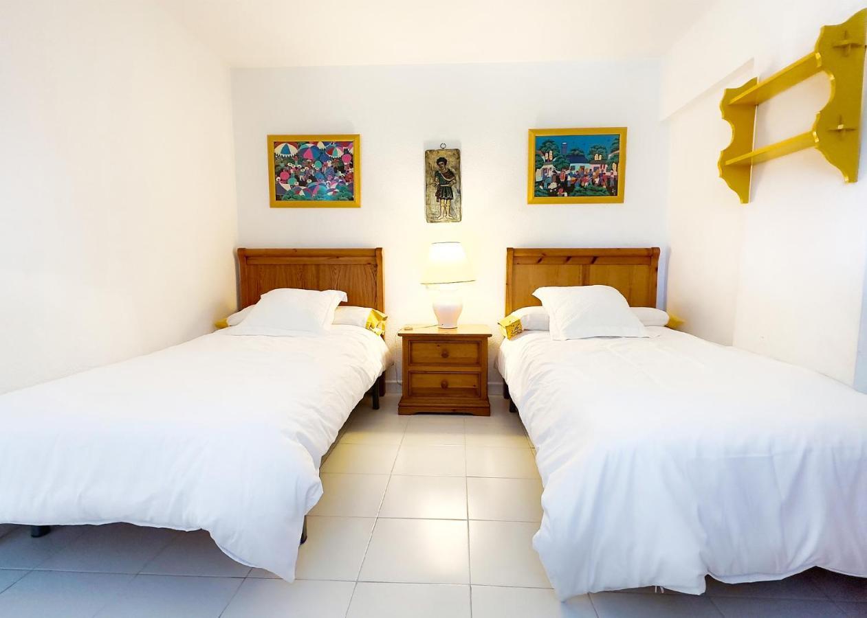 Skol 212. Two Bedrooms Duplex In Centre On The Beachfront. Appartement